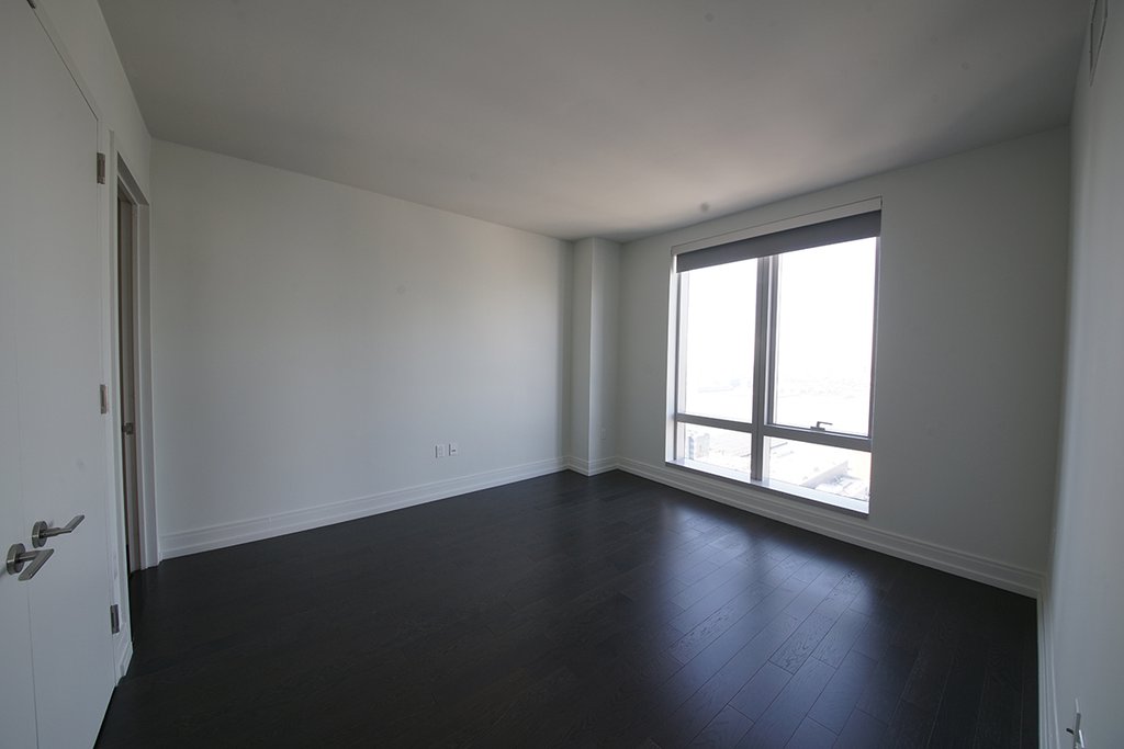 555 Tenth Avenue, Unit 50A photo 3