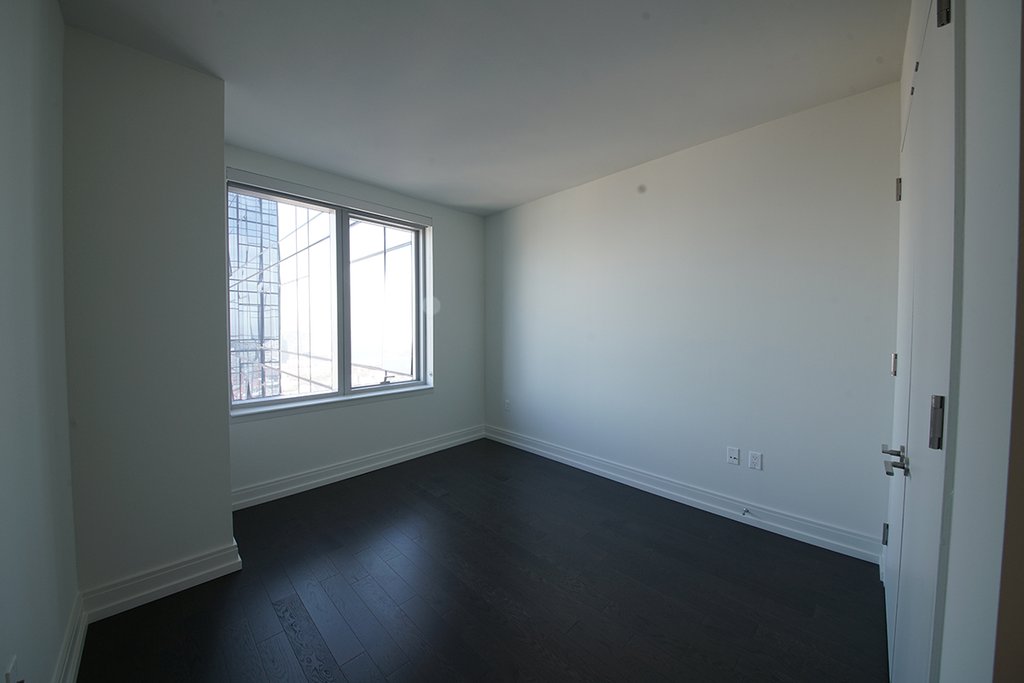 555 Tenth Avenue, Unit 50A photo 5