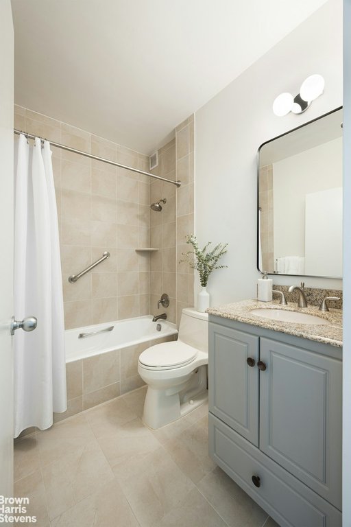380 Rector Place, Unit 8N photo 7
