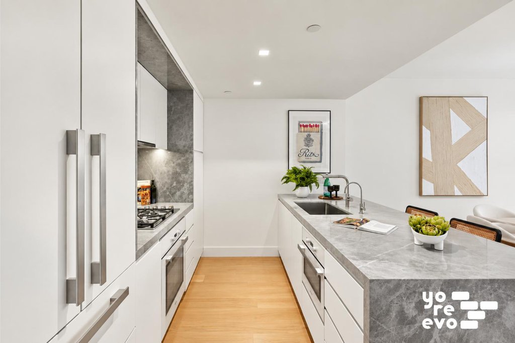 142 West 19th Street, Unit 2 photo 7
