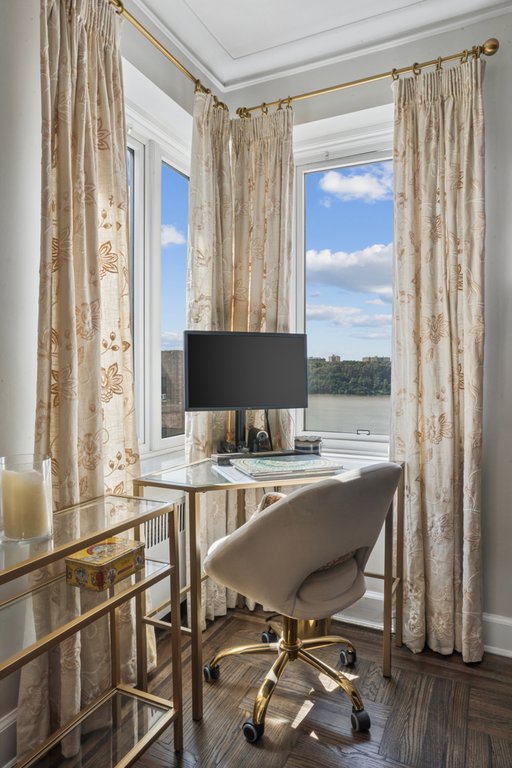 250 Cabrini Boulevard, Unit 7F photo 3