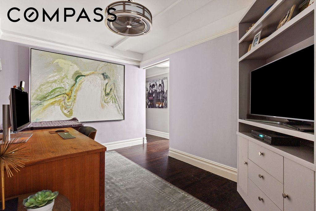 319 East 50th Street, Unit 7KL photo 9