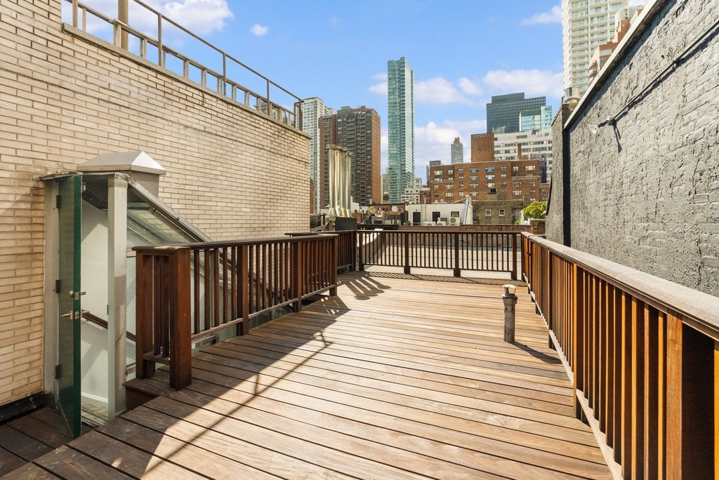 217 East 61st Street – For Sale photo 15
