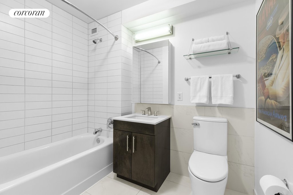 535 West 52nd Street, Unit 9E photo 5