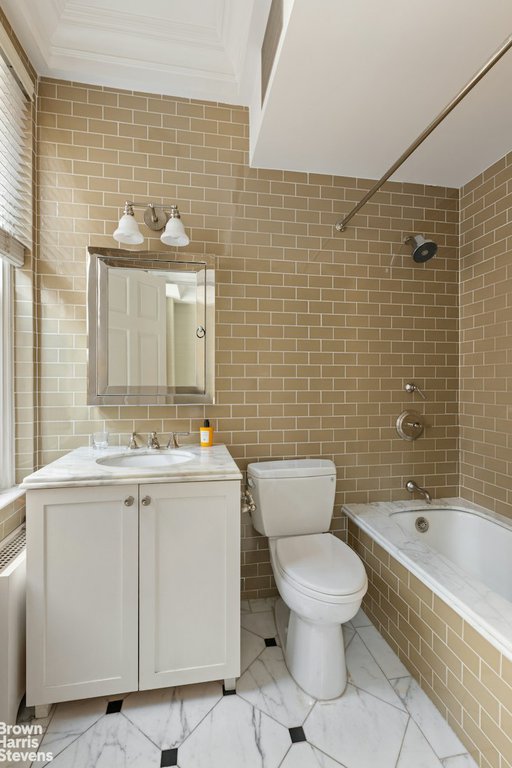 480 Park Avenue, Unit 12C photo 9