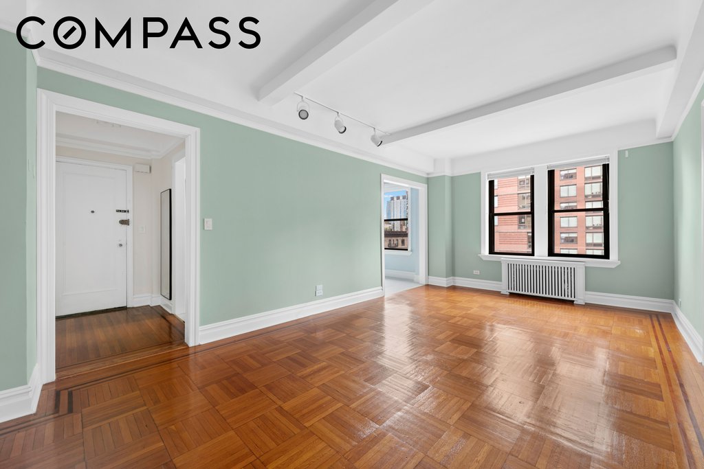 710 West End Avenue, Unit 10D photo 2