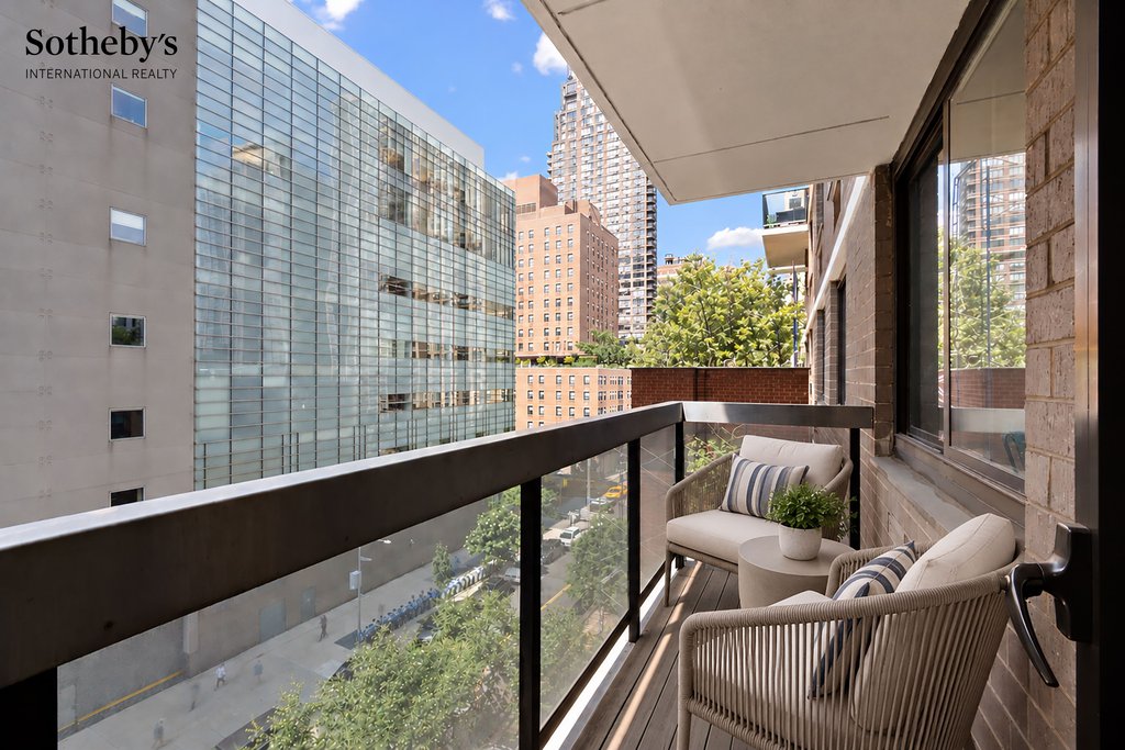 515 East 72nd Street, Unit 6J photo 8