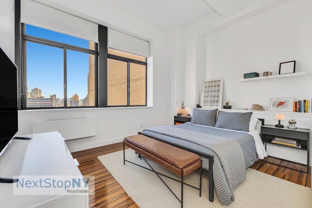 310 East 46th Street, Unit 22H photo 5