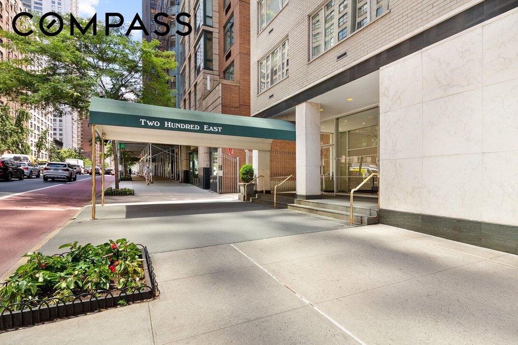 200 East 57th Street, Unit 6H photo 10