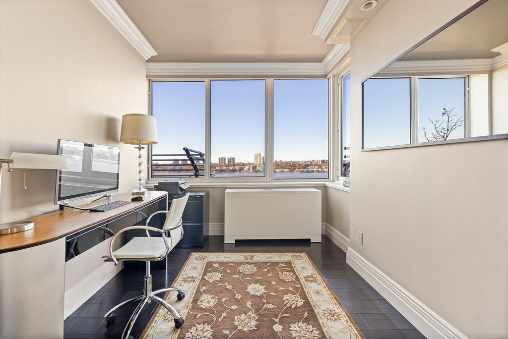 120 Riverside Boulevard, Unit 16M photo 15