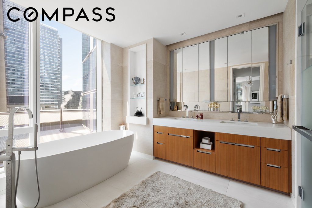 1 West End Avenue, Unit 9D photo 8