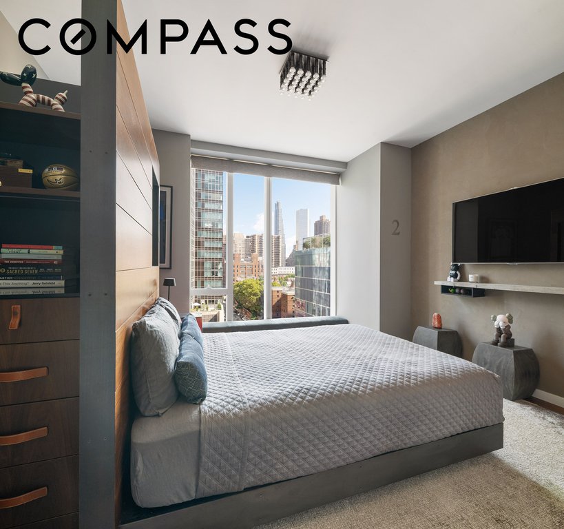 1 West End Avenue, Unit 9D photo 9