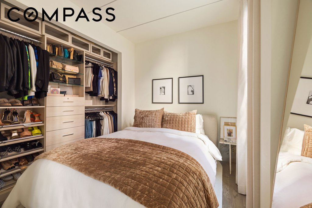 288 West 12th Street, Unit 2R photo 4