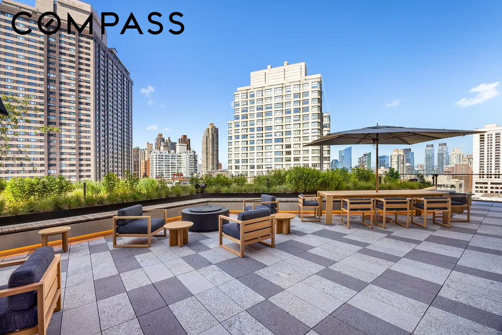 50 West 66th Street, Unit 5D photo 22