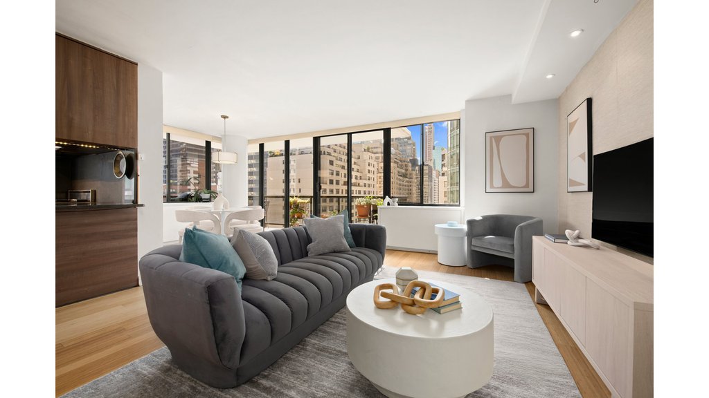255 East 49th Street, Unit 14D