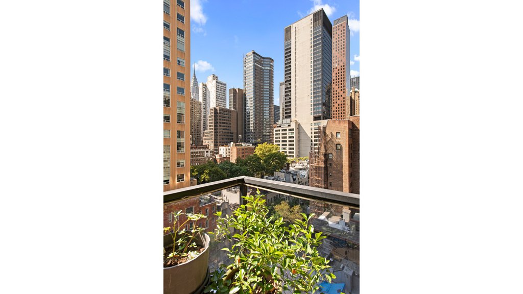 255 East 49th Street, Unit 14D photo 7