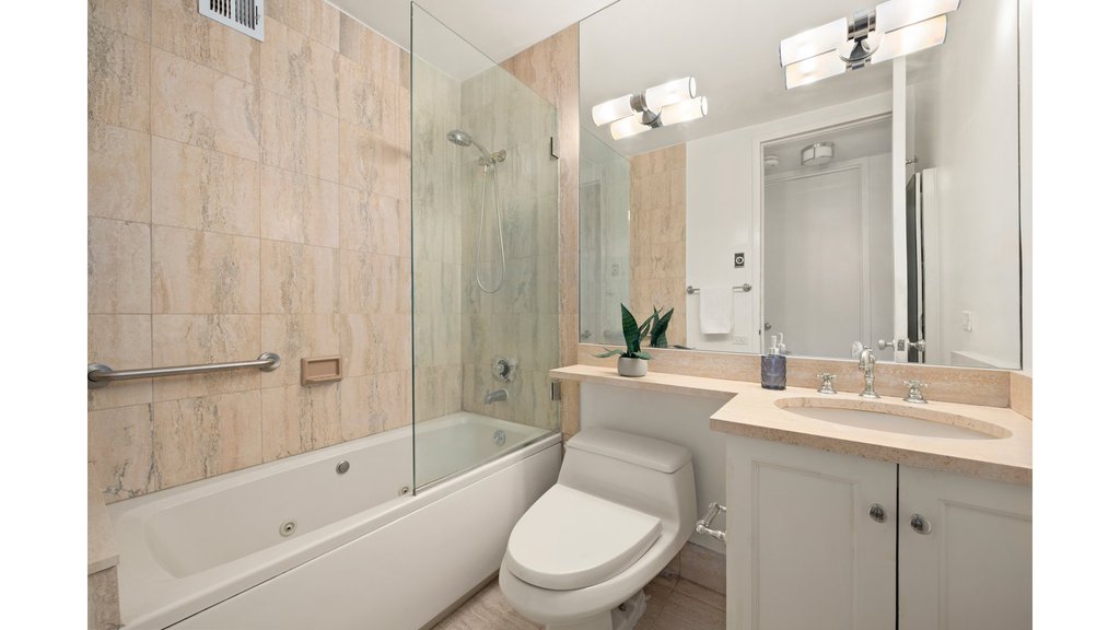 255 East 49th Street, Unit 14D photo 9