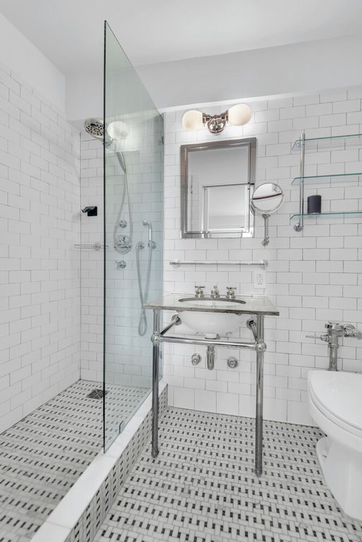 31 Jane Street, Unit 7D photo 4