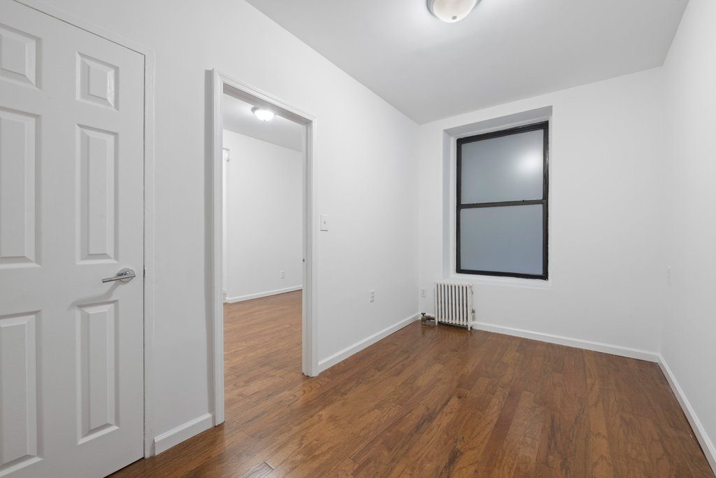 102 West 80th Street, Unit 19 photo 6