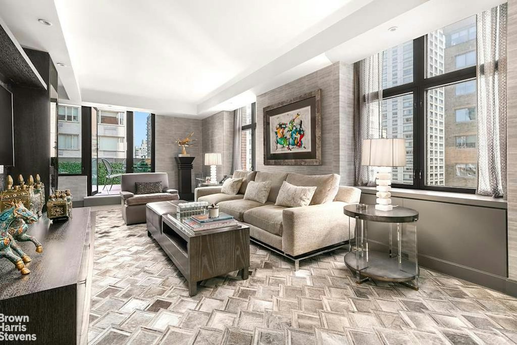 188 East 70th Street, Unit 10BC photo 2