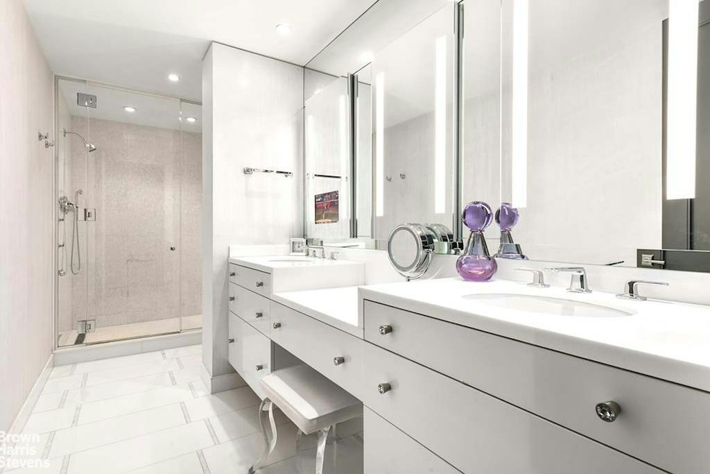 188 East 70th Street, Unit 10BC photo 7