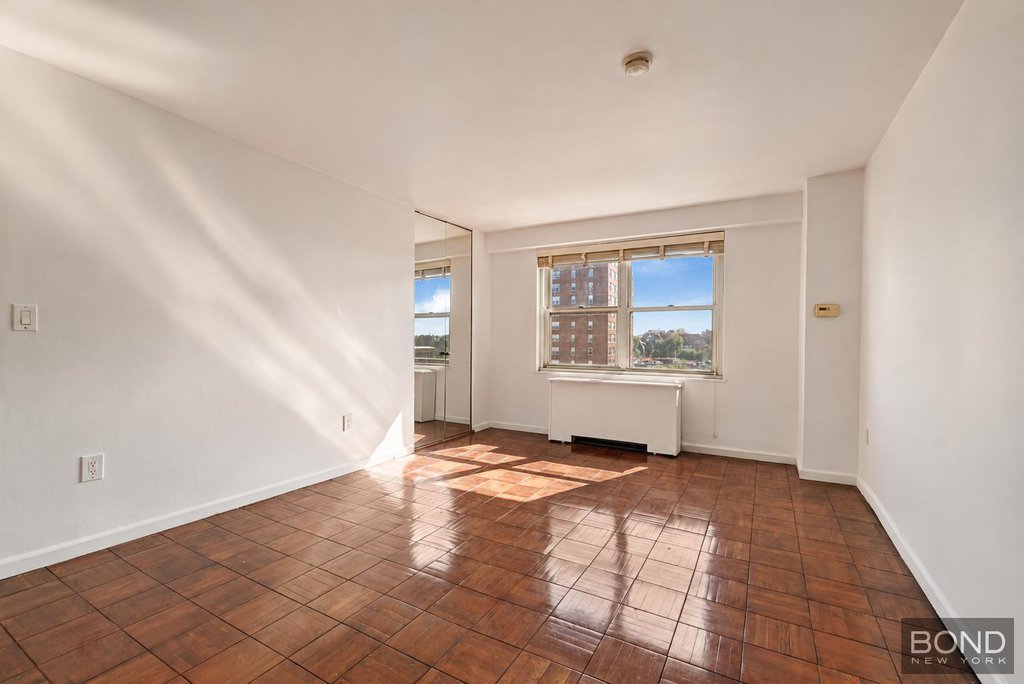 70-20 108th Street, Unit 6K photo 10
