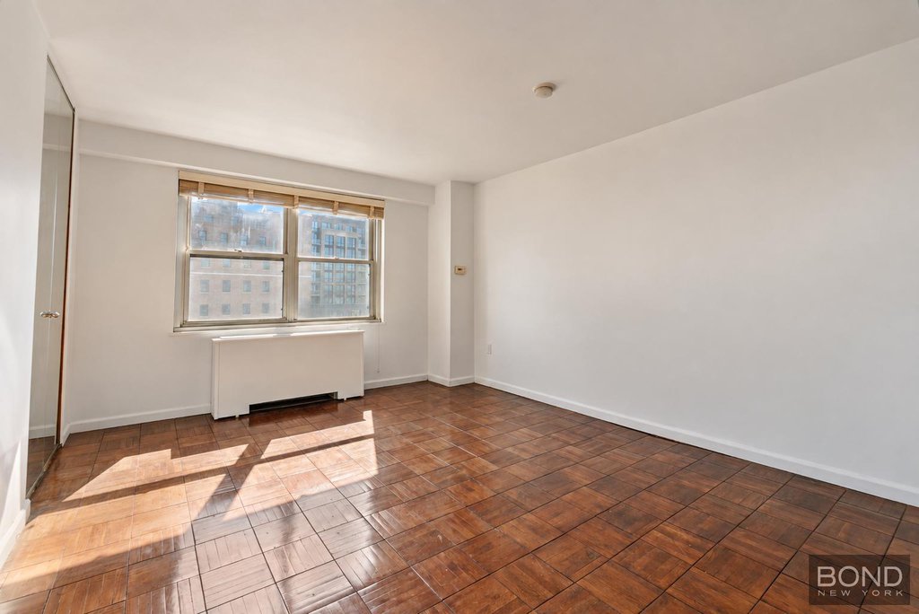 70-20 108th Street, Unit 6K photo 14