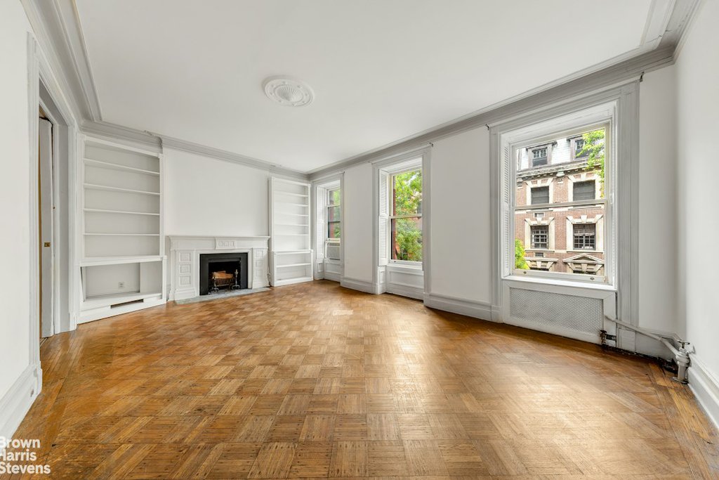 42 West 9th Street, Unit 18 photo 6