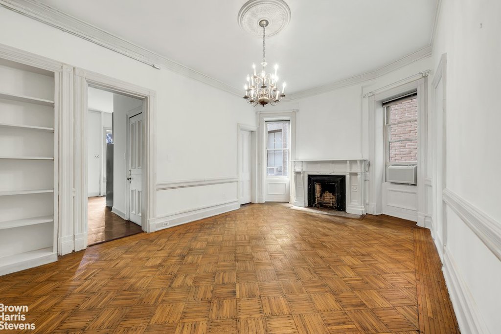 42 West 9th Street, Unit 18 photo 8