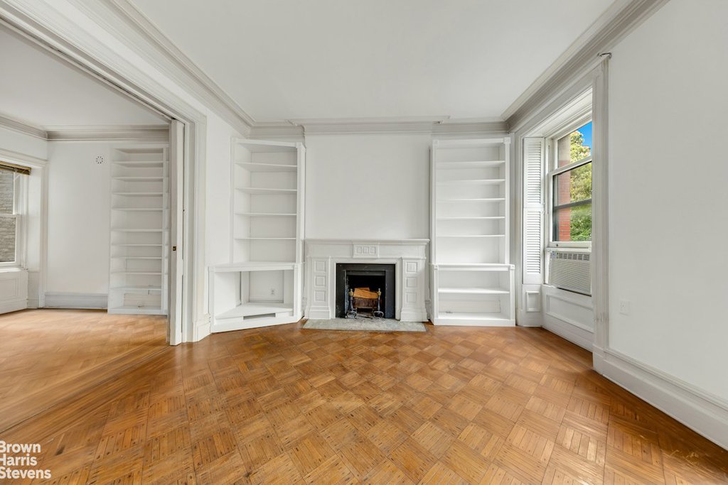 42 West 9th Street, Unit 18 photo 9
