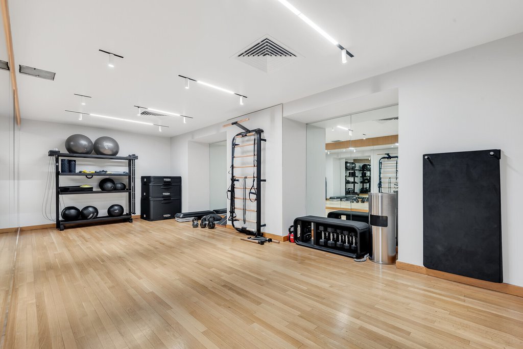 301 West 57th Street, Unit 9G photo 8