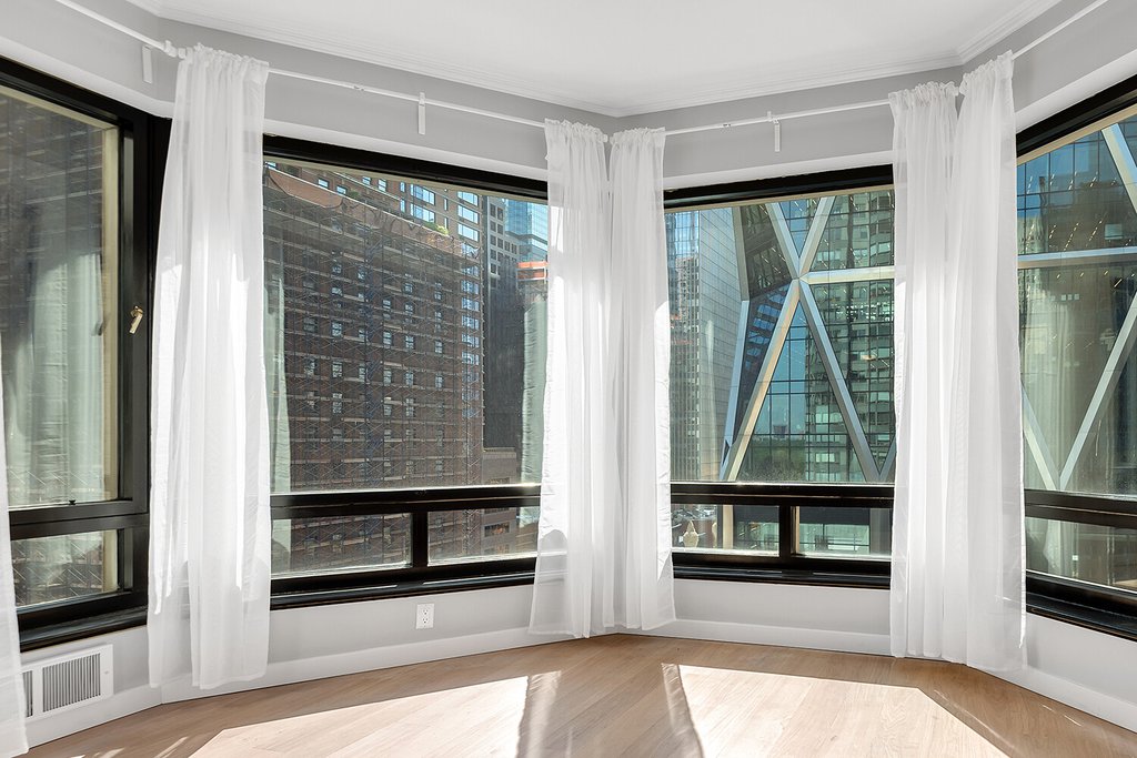 301 West 57th Street, Unit 9G photo 3