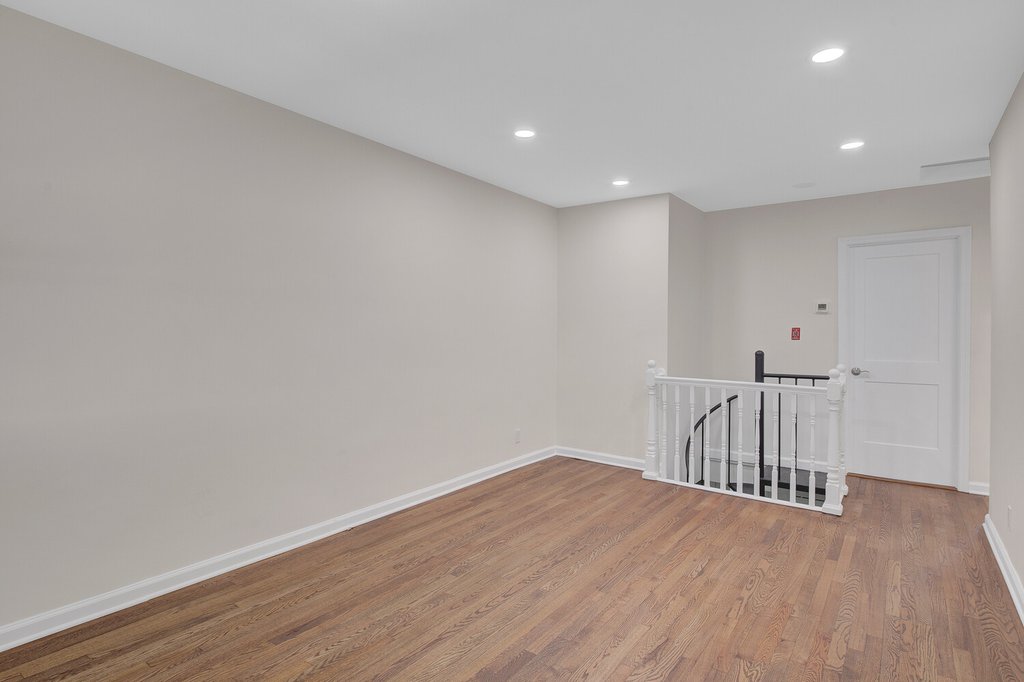 112 East 45th Street – For Sale photo 5