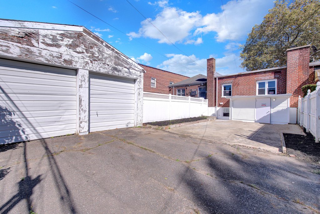 112 East 45th Street – For Sale photo 25