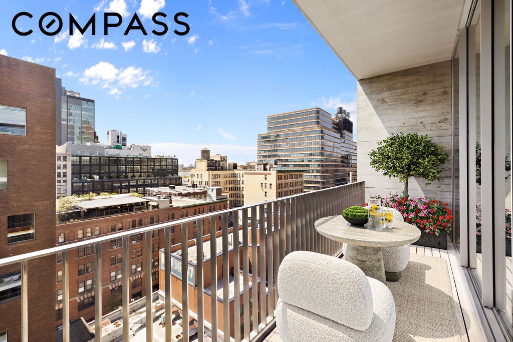 527 West 27th Street, Unit 10B photo 3