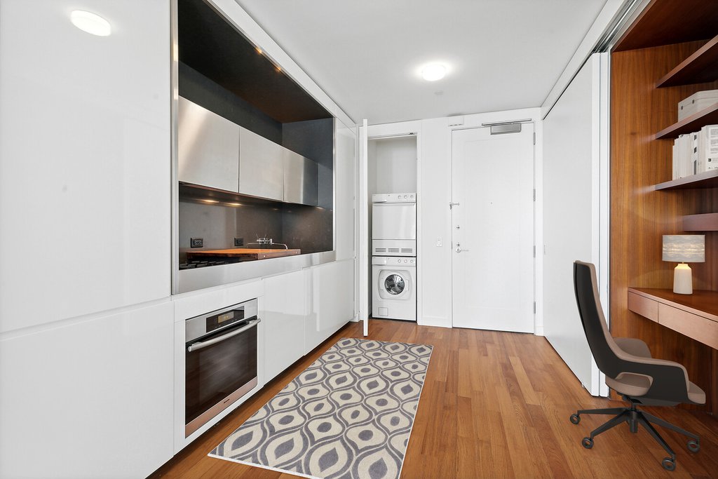 15 William Street, Unit 28G photo 3