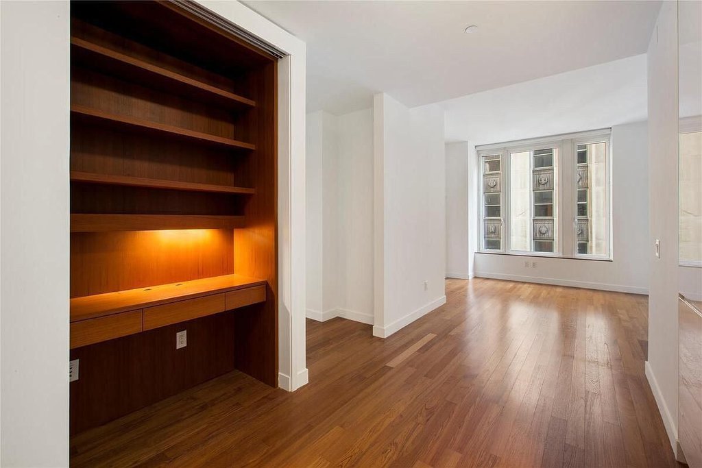 15 William Street, Unit 28G photo 4