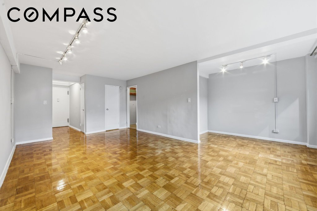 240 East 55th Street, Unit 4A photo 5