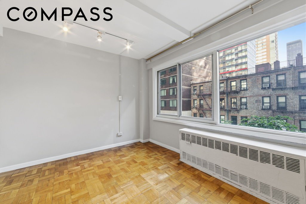 240 East 55th Street, Unit 4A photo 6