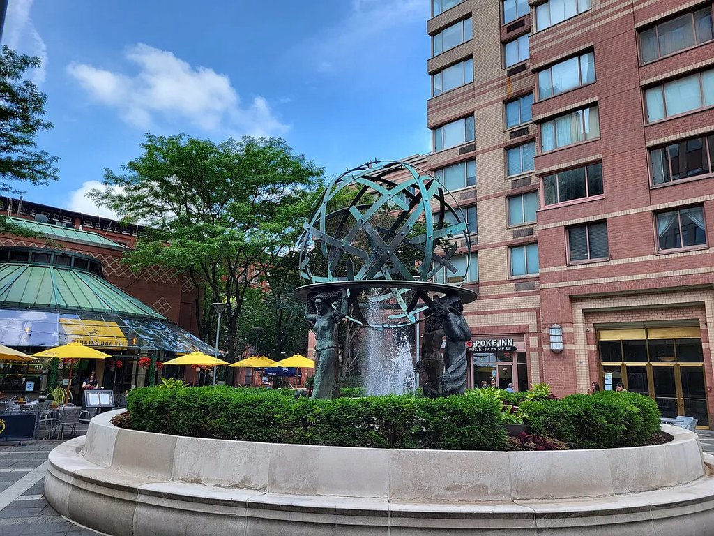 393 West 49th Street, Unit 3OO photo 9