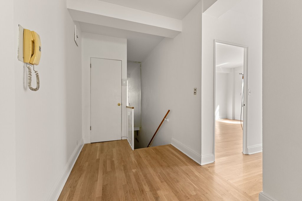 99-40 63rd Road, Unit 1E photo 5