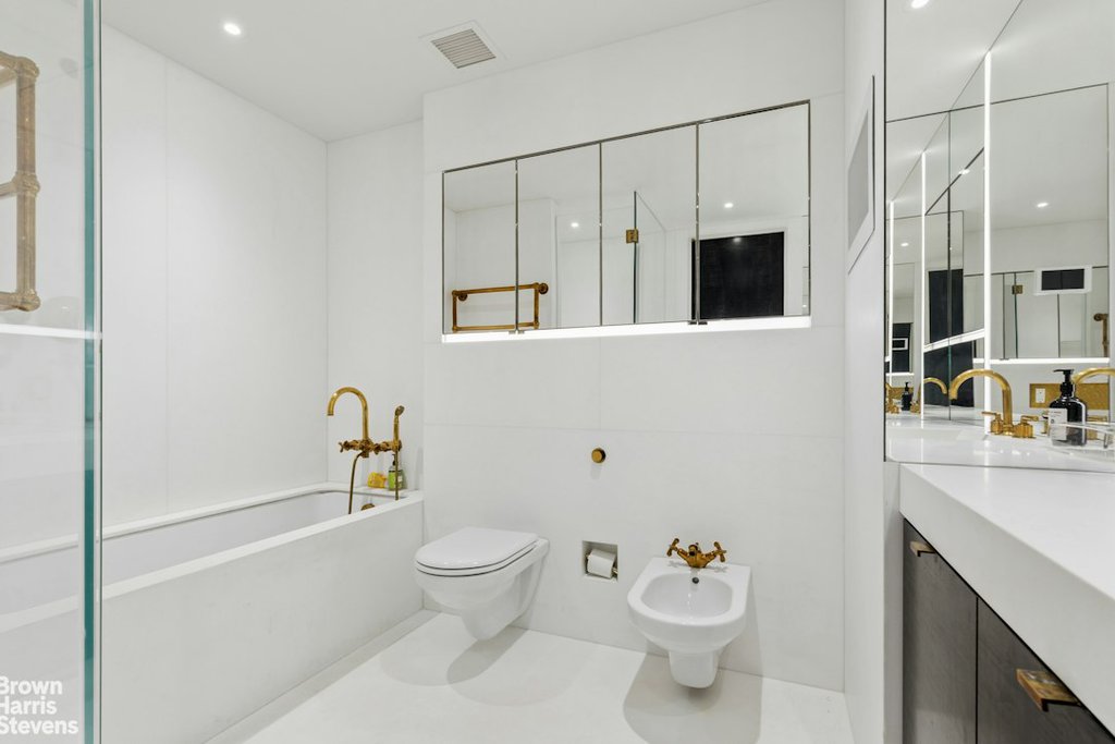 641 Fifth Avenue, Unit 42G photo 9