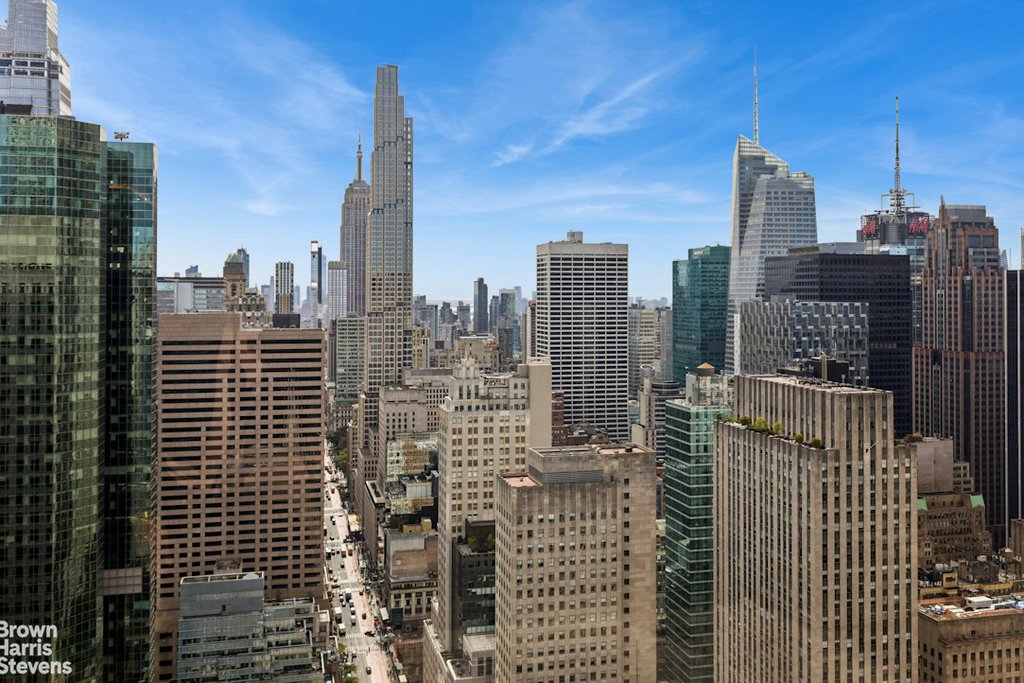 641 Fifth Avenue, Unit 42G photo 13