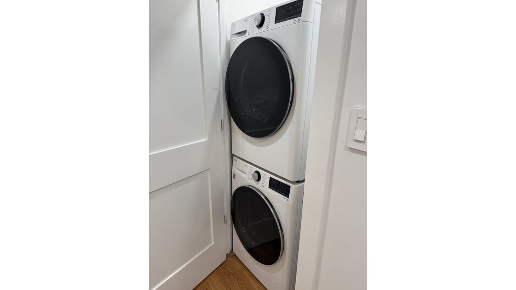 235 West 102nd Street, Unit 3V photo 6