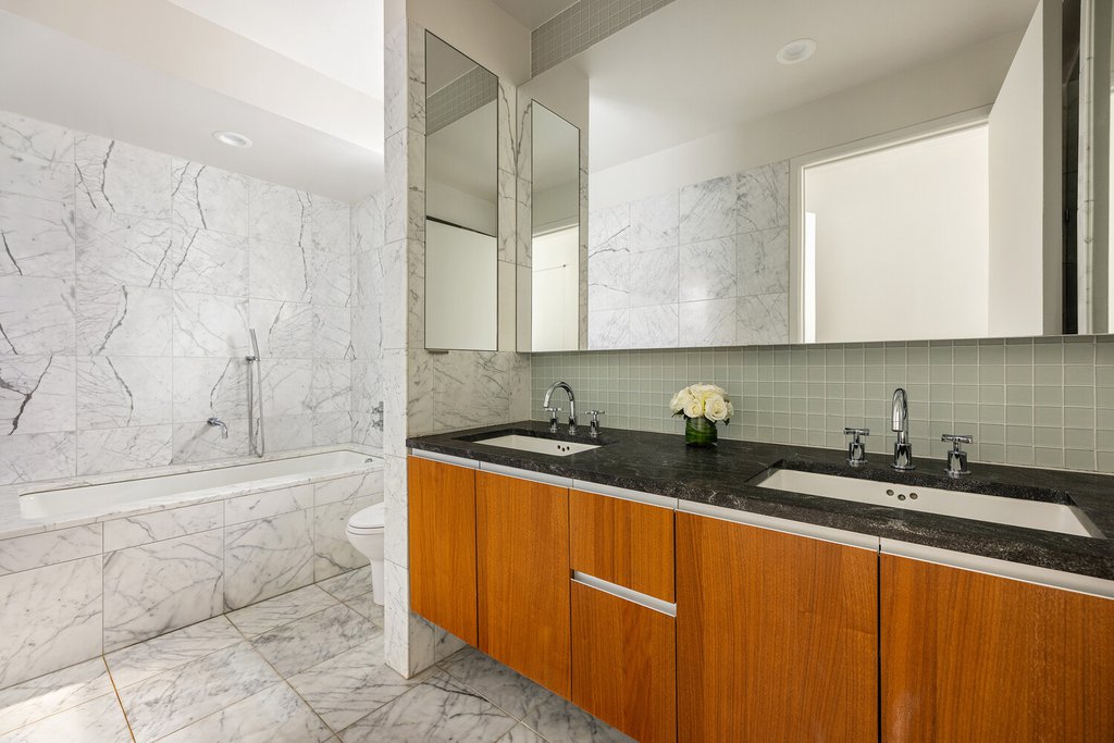 311 West Broadway, Unit 6A photo 4