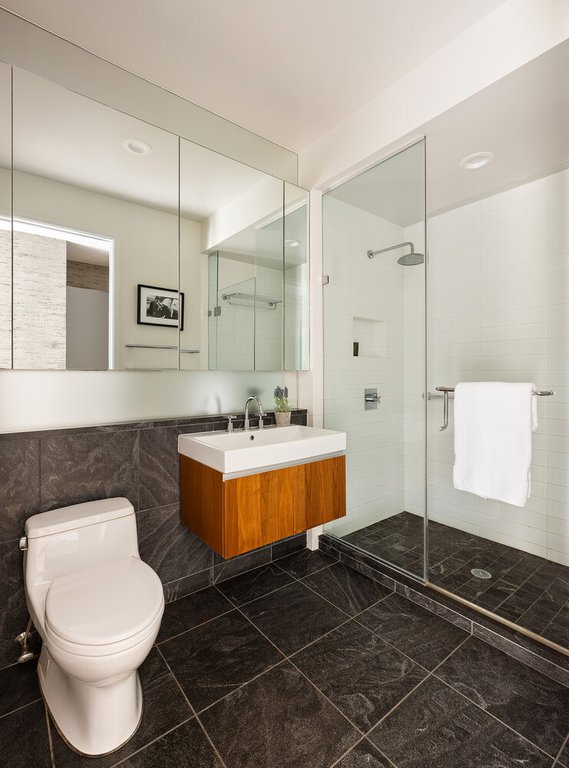 311 West Broadway, Unit 6A photo 6