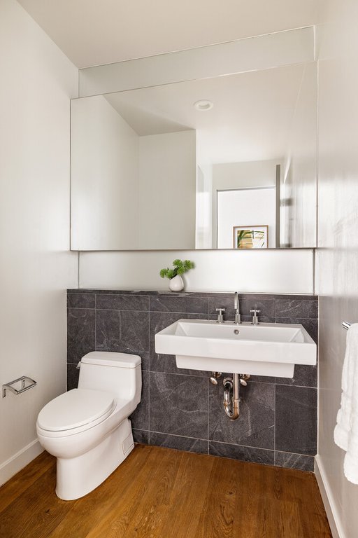 311 West Broadway, Unit 6A photo 8