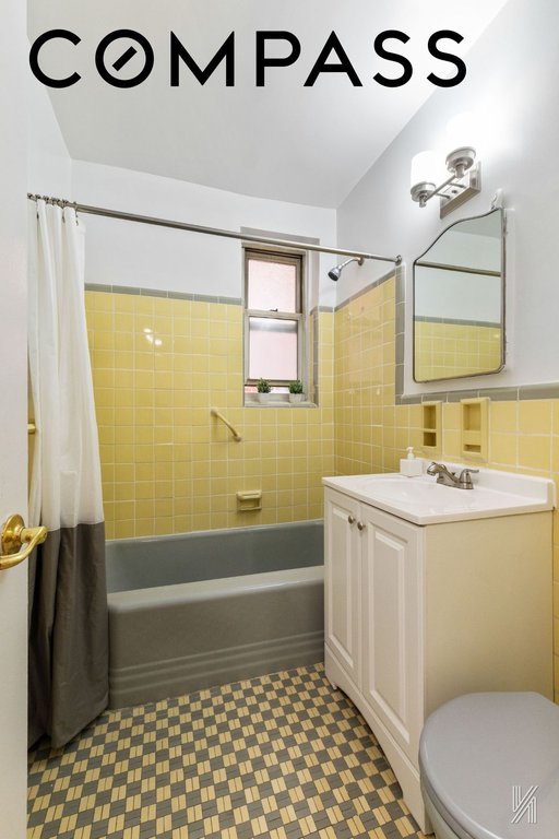 79-10 34th Avenue, Unit 4U photo 21