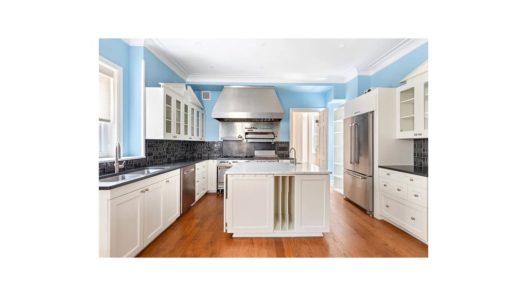 129 East 17th Street, Unit 3 photo 6