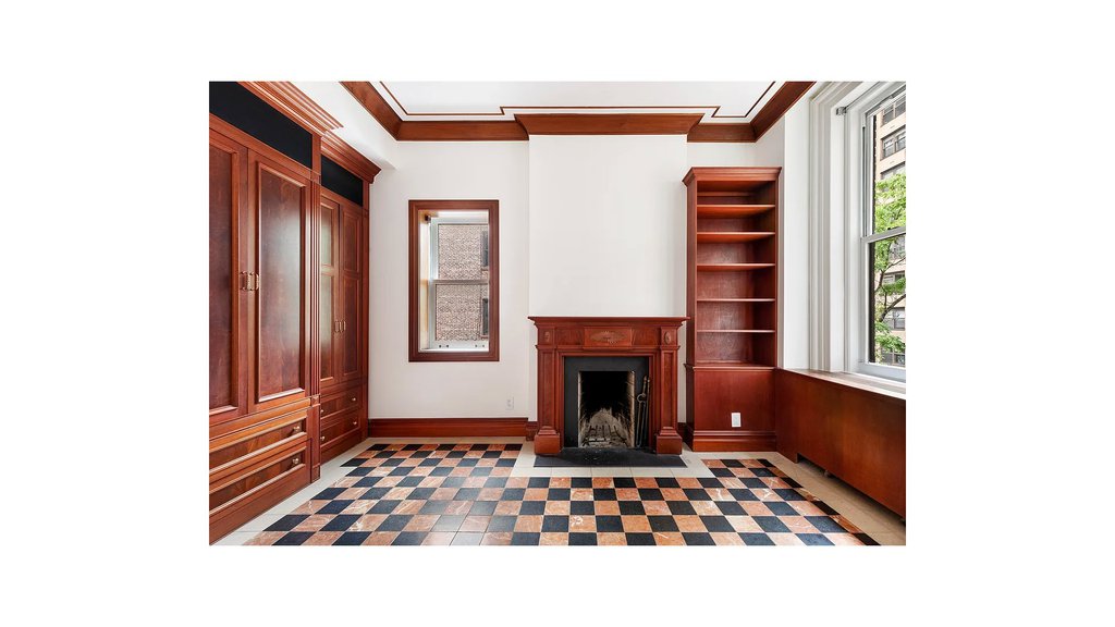 129 East 17th Street, Unit 3 photo 9